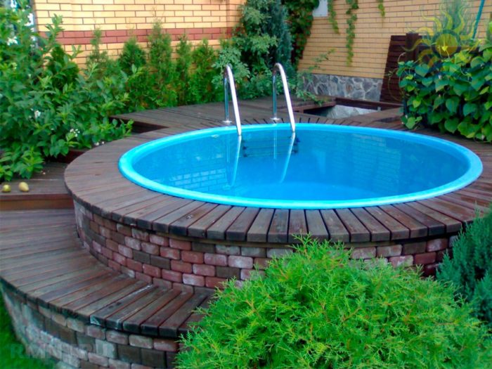 Kako izgraditi bazen u zemlji: lijepe opcije u pejzažnom dizajnu